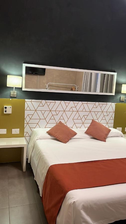 Hotel Villa Giovanna Milano Bagian luar foto